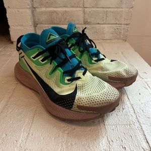 Nike Pegasus Trail 2 Running Shoes React Cushion Green Blue Pink Black size 10